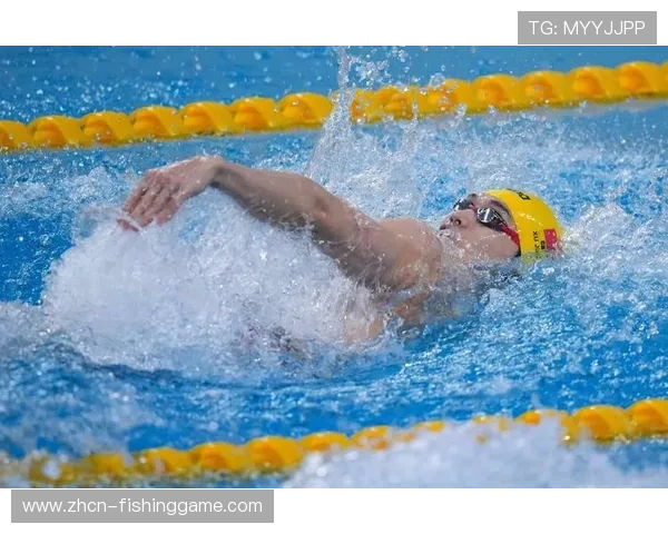 徐嘉余100米仰泳52秒70晋级，半决赛优势明显