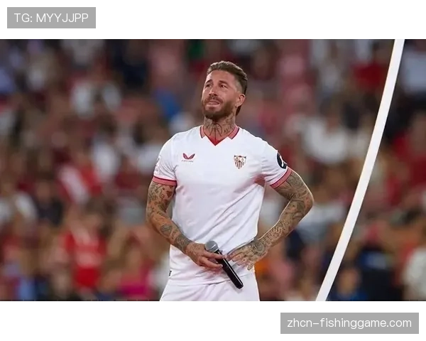 场边花絮：前皇马队长拉莫斯现身皮斯胡安球场观看老东家比赛